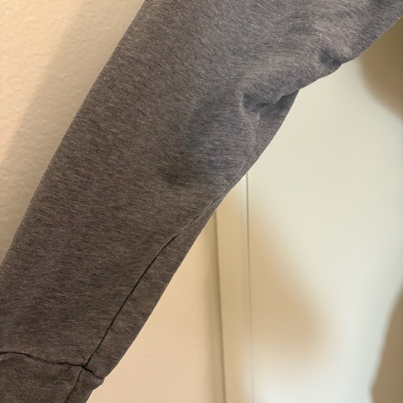 Wings + Horns Textured Gray Knit 100% Organic Cotton Robe with Belt One Size - Picture 6 of 13